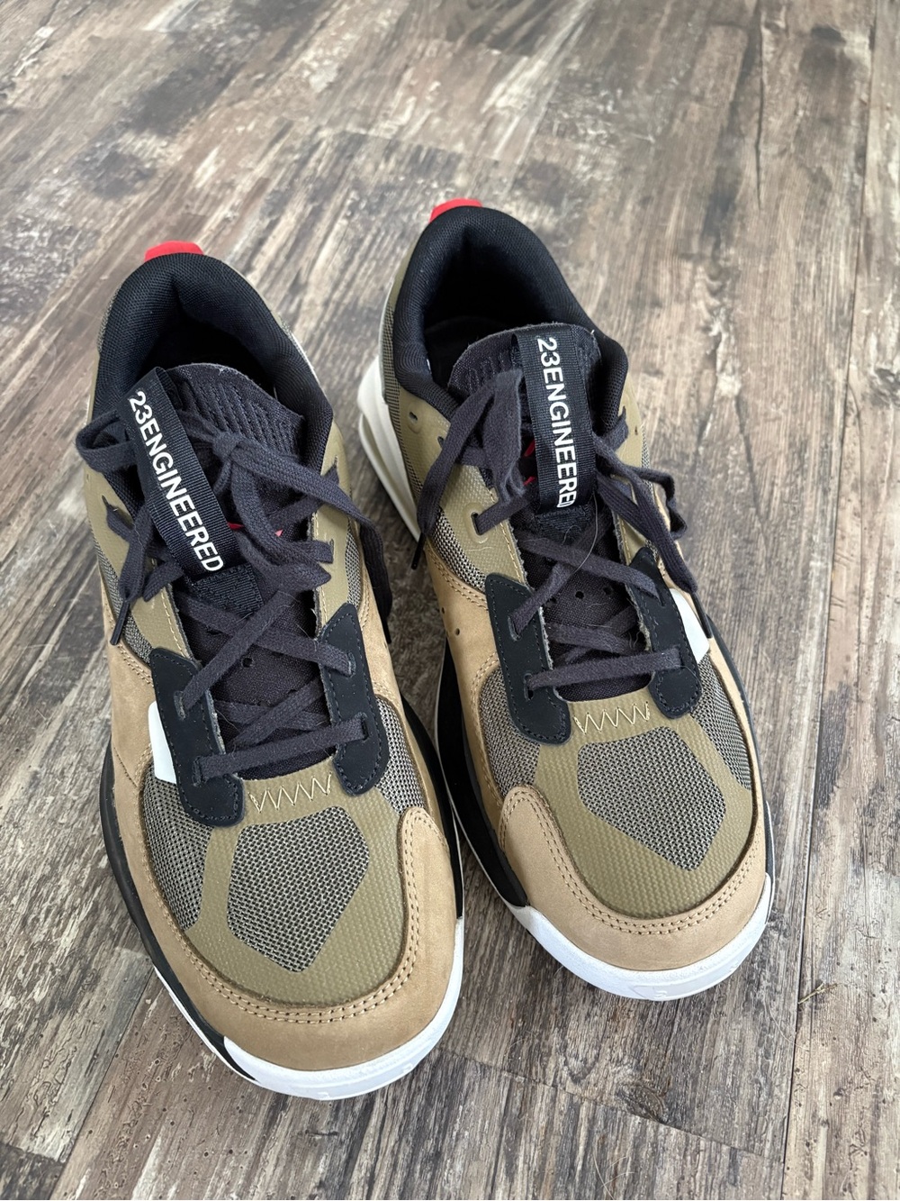 Men's 23 Engineered Air Jordan Air 200E “Olive Brown Kelp” Sneakers